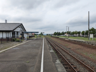 由仁駅